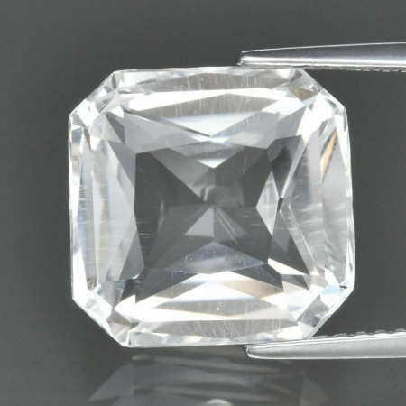 Натуральный белый Кварц октагон 12.3x12.0мм 8.76ct