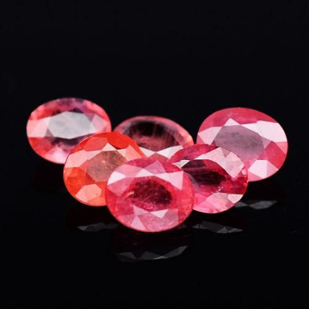 Натуральный Сапфир падпараджа овал 5.0x3.9 - 5.2x4.1мм 0.52ct