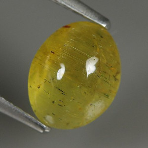 Натуральный желтый Апатит с кошачьим глазом овал 9.0x7.4мм 3.13ct