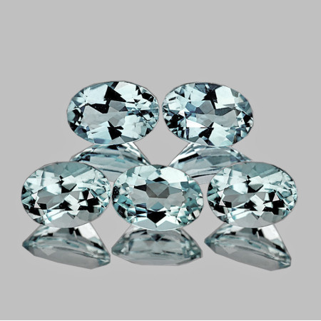 Натуральный Аквамарин овал 6х4мм 0.37ct