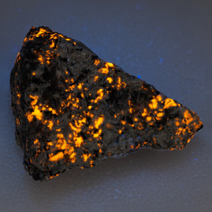 Натуральный Юперлит 53.0х38.9мм 51.61г