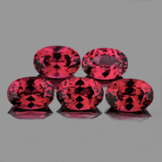 Природний Родоліт овал 6х4мм 0.58ct Природний Родоліт овал 6х4мм 0.58ct