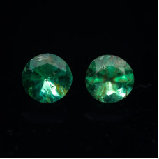 Натуральний Смарагд коло пари 3.7мм 0.45ct