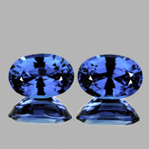 Натуральний Кіаніт овал пара 6х4мм 1.20ct