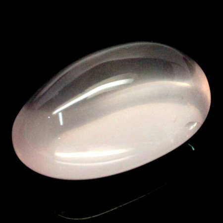 Натуральний рожевий Кварц овал 18.2х12.4мм 13.14ct Натуральний рожевий Кварц овал 18.2х12.4мм 13.14ct