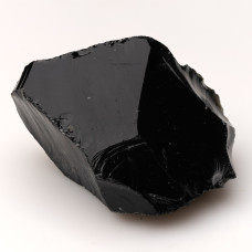 Натуральный кристалл Обсидиан 35.3х26.6мм 18.65г