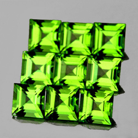 Натуральный Перидот квадрат 4мм 0.37ct Натуральный Перидот квадрат 4мм 0.37ct