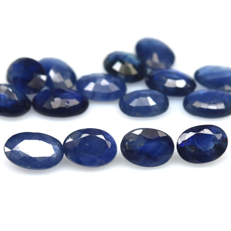 Натуральний синій Сапфір овал 5.7х4.0 - 6.1х4.2мм 0.54ct