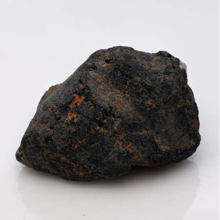 Натуральный черный Турмалин Шерл 42.7х40.7мм 52.79г Натуральный черный Турмалин Шерл 42.7х40.7мм 52.79г