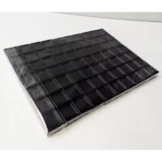 Коробка для каміння чорна 3х3см