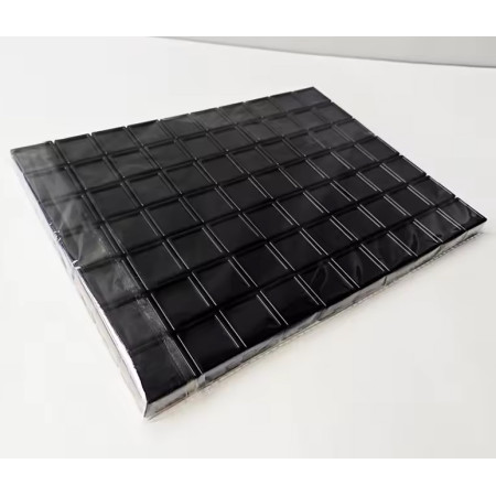 Коробка для камней черная 3х3см