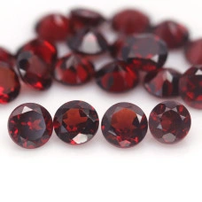 Натуральный Гранат круг 5.5 - 5.6мм 0.80ct