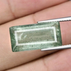 Натуральний зелений Берил багет 18.0x9.3мм 7.57ct