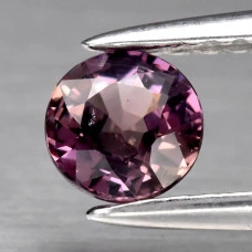 Натуральний не грітий фіолетовий Сапфір коло 4.6мм 0.51ct