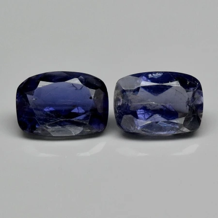 Натуральний Іоліт кушіон 7.0х5.1 - 7.2х5.1мм 0.82ct