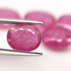 Натуральный Рубин овал 11.0х8.8 - 11.0х9.1мм 3.97ct