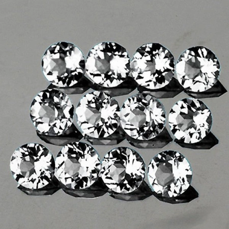 Натуральный белый Топаз 4мм 0.68ct