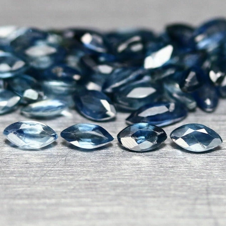 Натуральный синий Сапфир маркиз 3.6x2.2 - 4.5x2.6мм 0.10ct