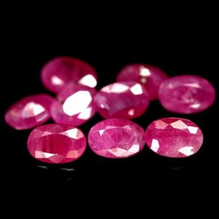 Натуральный Рубин овал 5.5x4.0 - 6.0x4.2мм 0.59ct