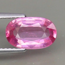 Натуральный розовый Турмалин Рубеллит овал 10.3x6.5мм 1.64ct