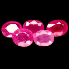 Натуральный Рубин овал 8.2x7.0 - 8.5x6.5мм 2.09ct