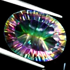 Натуральний містичний Кварц овал 20.2x15.4мм 17.35ct