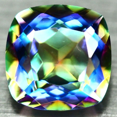 Натуральный мистический Кварц кушион 9.1x9.0мм 3.10ct Натуральный мистический Кварц кушион 9.1x9.0мм 3.10ct