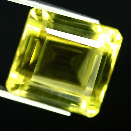 Натуральний Цитрин октагон 13.4x12.7мм 14.21ct Натуральний Цитрин октагон 13.4x12.7мм 14.21ct