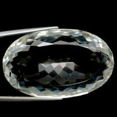 Натуральний білий Кварц овал 41.3x25.7мм 90.44ct