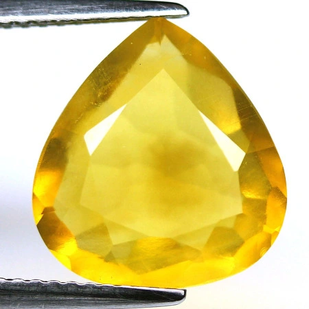 Натуральный желтый Опал груша 13.0x12.1мм 4.57ct