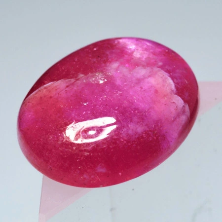 Натуральный Рубин овал 14.8x12.3мм 11.90ct