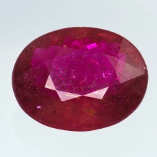 Натуральный Рубин овал 9.4x7.7мм 1.97ct