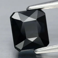 Натуральний синій Турмалін Індіголіт октагон 5.3x4.6мм 0.79ct Натуральний синій Турмалін Індіголіт октагон 5.3x4.6мм 0.79ct