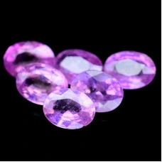 Натуральный Рубин овал 7.8x5.6 - 8.3x6.3мм 1.44ct