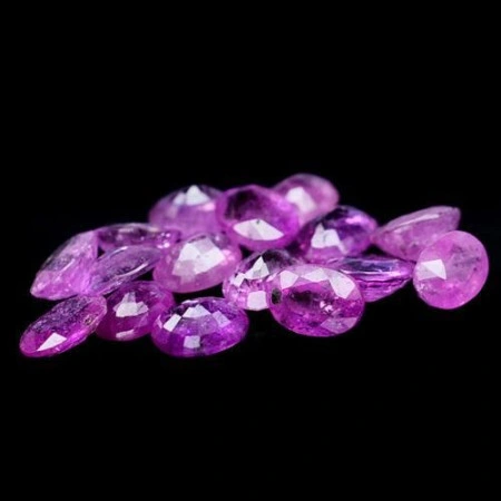 Натуральний Рубін овал 6.8x5.0мм 1.08ct