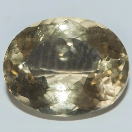 Натуральный Гелиодор овал 11.2x8.8мм 3.17ct