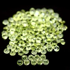 Натуральний Перидот коло 2.5мм 0.07ct