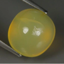 Натуральний жовтий Опал овал 12.1x11.5мм 6.03ct