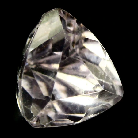 Натуральный Кунцит триллион 6.9x6.5мм 1.80ct Натуральный Кунцит триллион 6.9x6.5мм 1.80ct