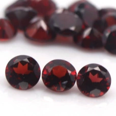 Натуральный Гранат круг 5.4 - 5.5мм 0.81ct