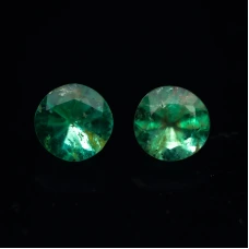 Натуральний Смарагд коло пари 3.7мм 0.45ct