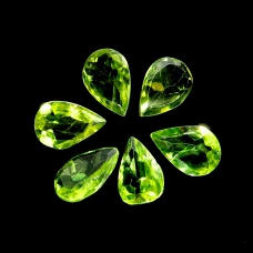 Натуральний Перидот груша 9х6мм 0.92ct
