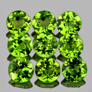Натуральный Перидот круг 4.5мм 0.39ct Натуральный Перидот круг 4.5мм 0.39ct