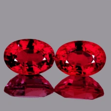 Натуральний Рубін овал пара 6х4мм 1.60ct
