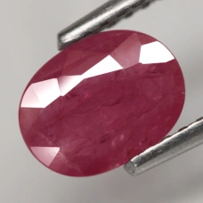 Натуральный не гретый Рубин овал 7.1х5.4мм 0.87ct