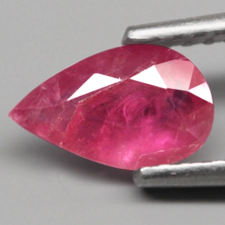 Натуральний не грітий Рубін груша 7.8х4.8мм 0.87ct
