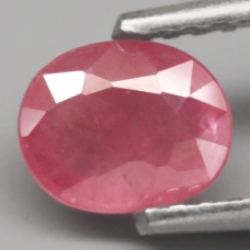 Натуральный не гретый Рубин овал 6.1х4.8мм 0.82ct