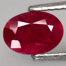 Натуральный не гретый Рубин овал 7.1х5.0мм 0.73ct