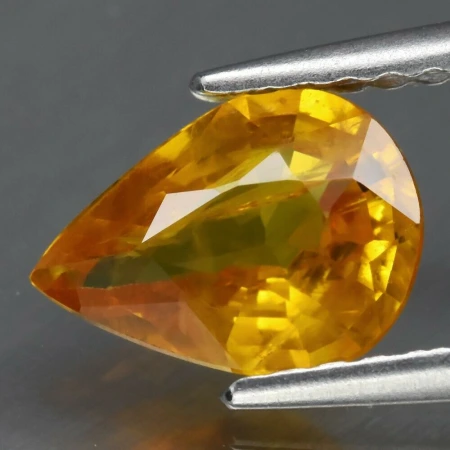 Натуральний жовтий Сапфір груша 8х6мм 1.01ct